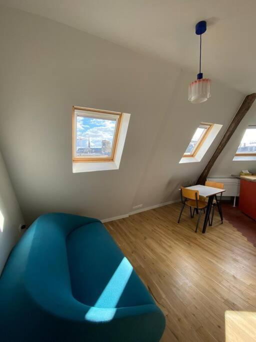 Victoria - Centre De *